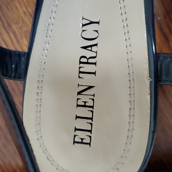 ELLEN TRACY "Jill" Slingback Low Wedge - Picture 5 of 6